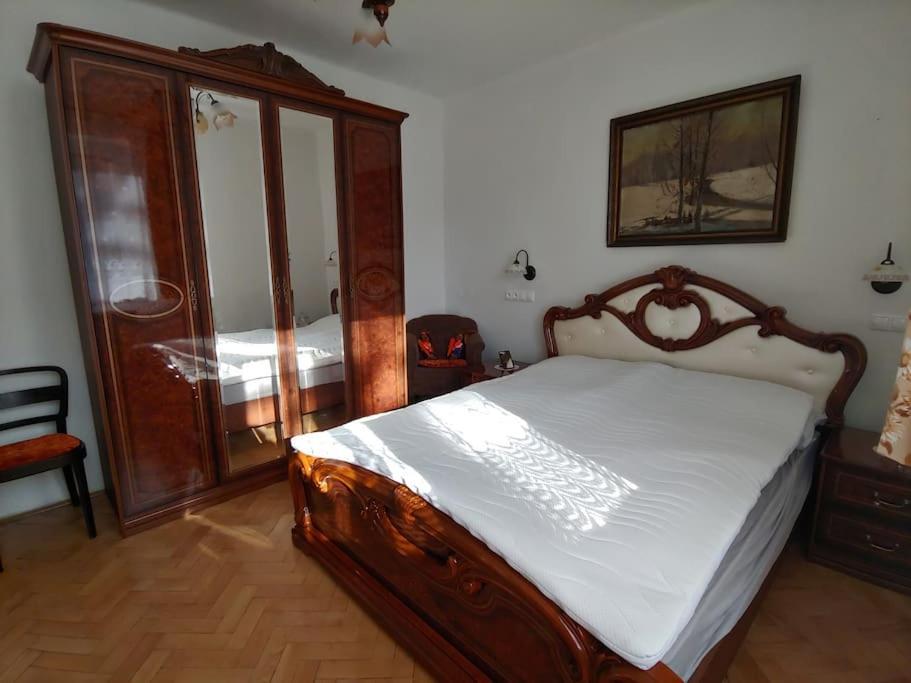 Marta P Apartment *