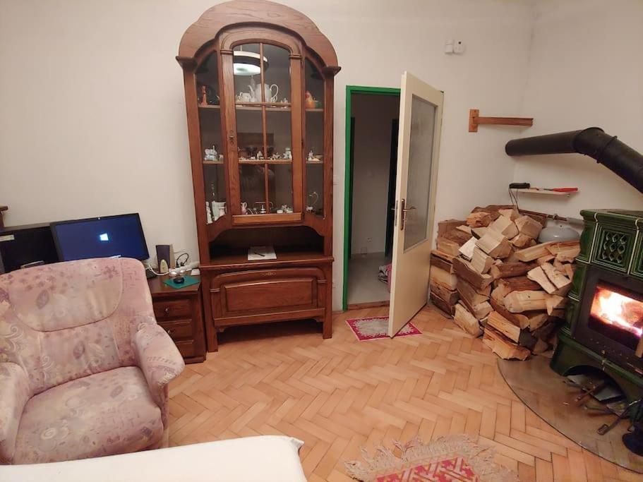 Marta P Apartment *