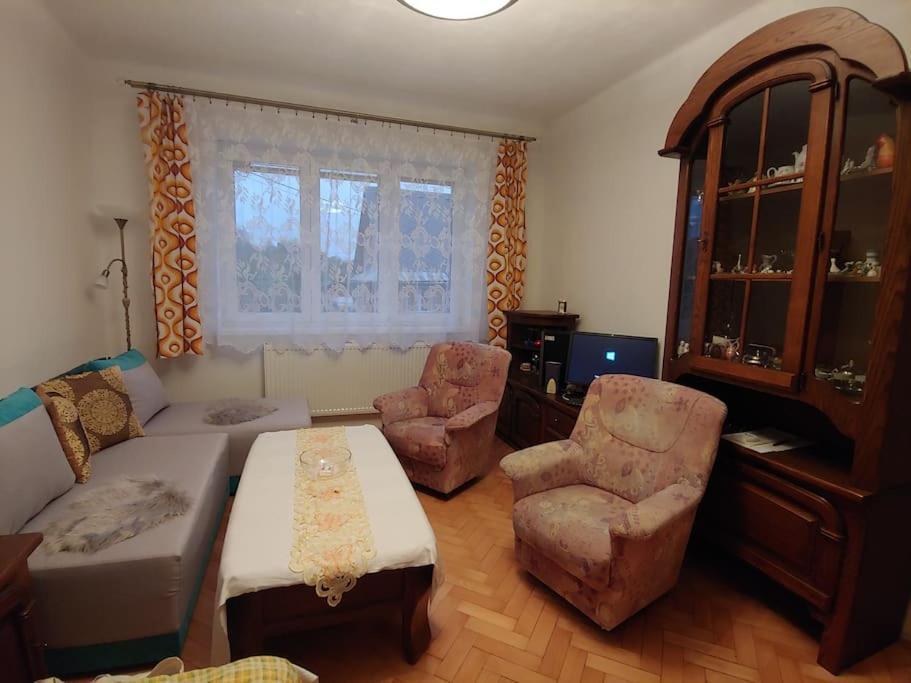 Marta P * Detrichov Nad Bystrici